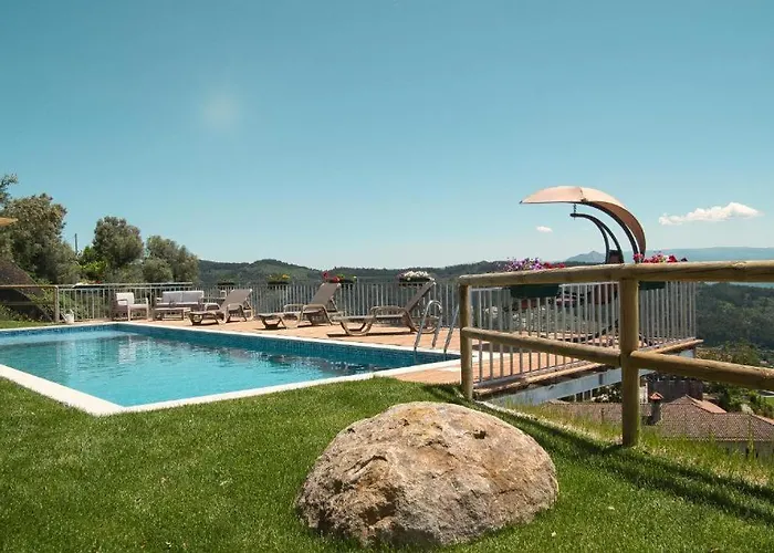 Casa Oliveirinhas By Refugio Ao Luar بيت للعطل *